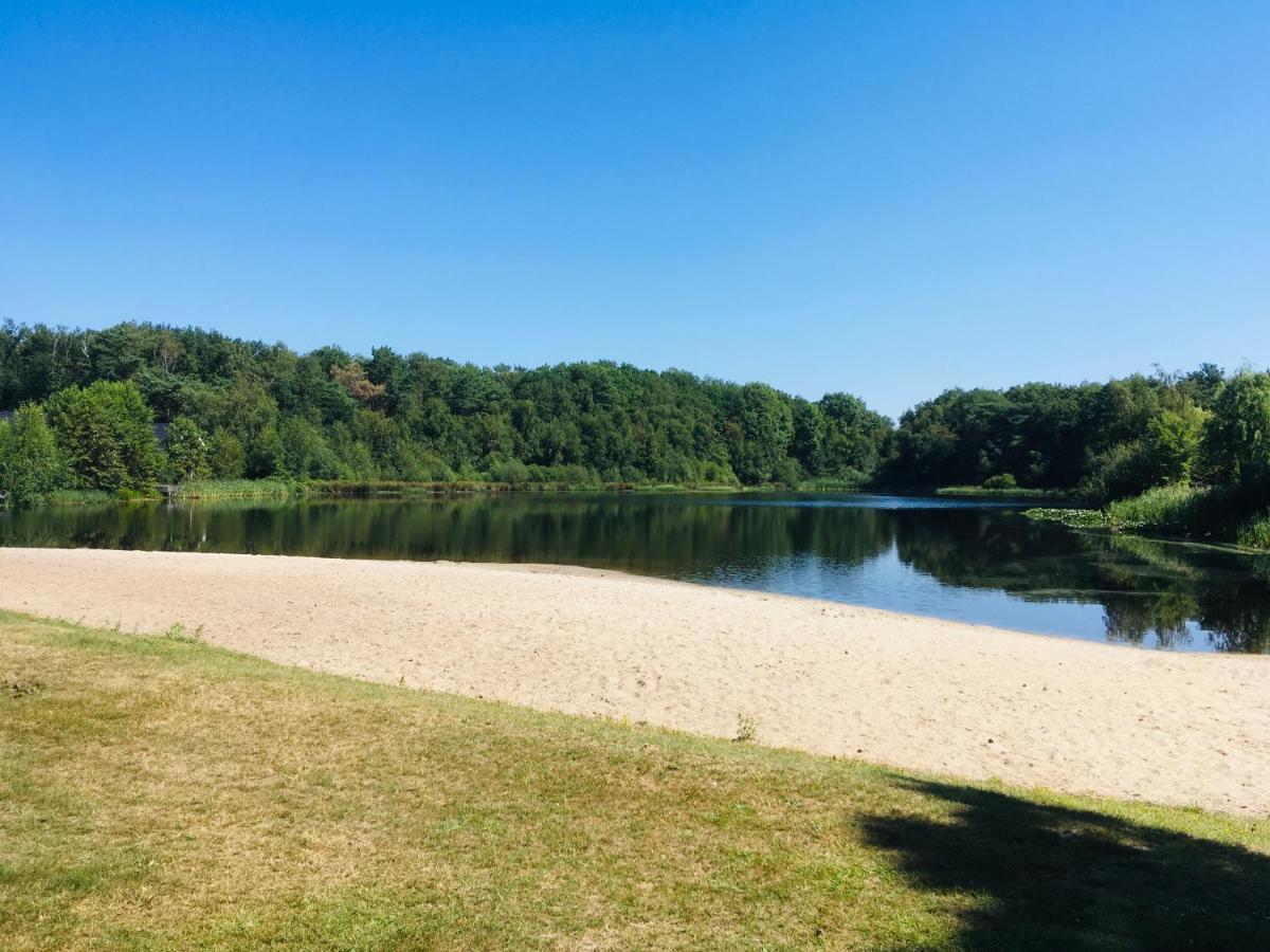 Vakantiehuis Villa 32 Heel Zewnętrze zdjęcie